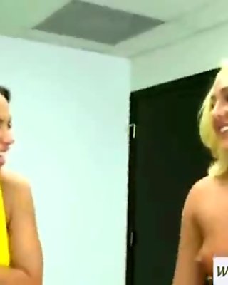 Teen Slut Girl (Keely Jones) Agree For Cash To Bang On Cam video-14