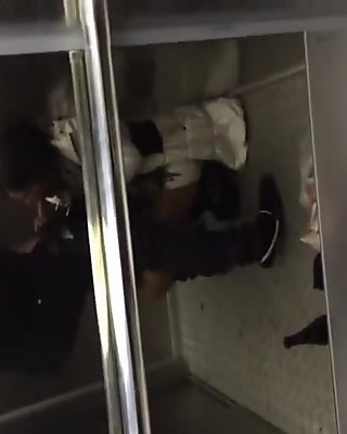 Awesome blowjob in the elevator