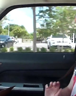 Strandedteens - Hitchhiking teen needs a ride
